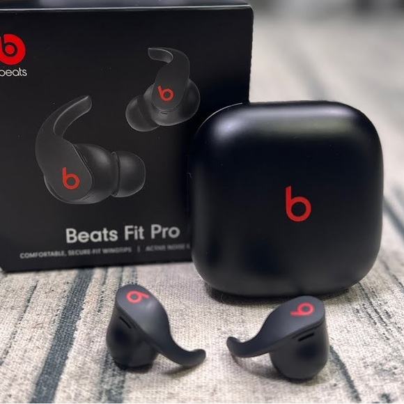 Beats by Dre Beats Fit Pro